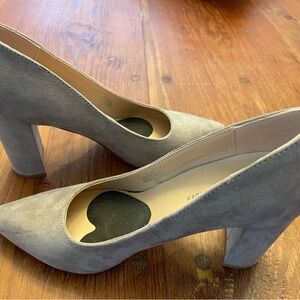Tommy Hilfiger Elegant Gray Heels